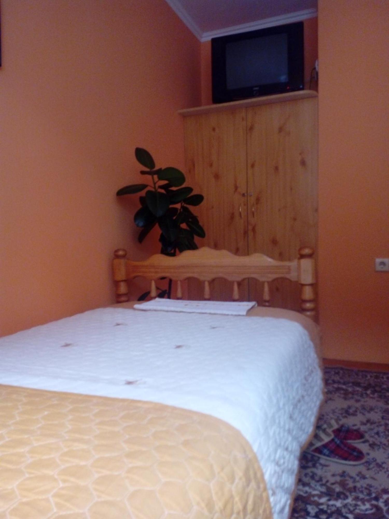 Hotel 24 jul Pljevlja Kamer foto